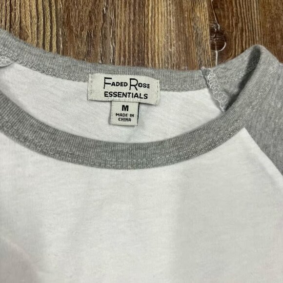 Y2K White and grey long sleeve raglan tee - Picture 2 of 3